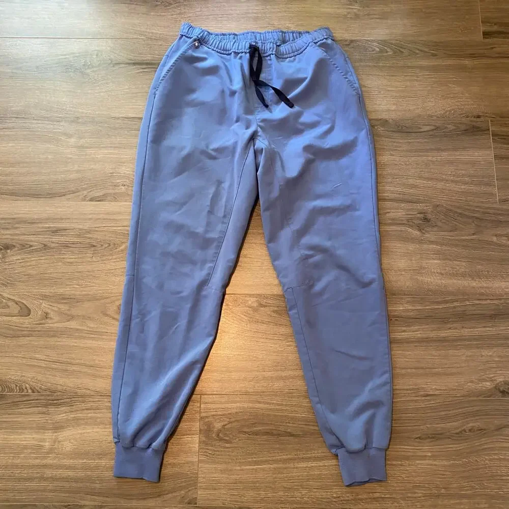 FIGS Ceil Blue Leon Top Tansen Jogger Pants Scrub Set Uniform Men's size Medium